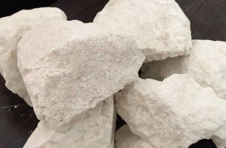 石灰浆的化学式是什么